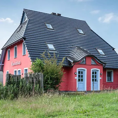 Kranichhus Kranich 4 *